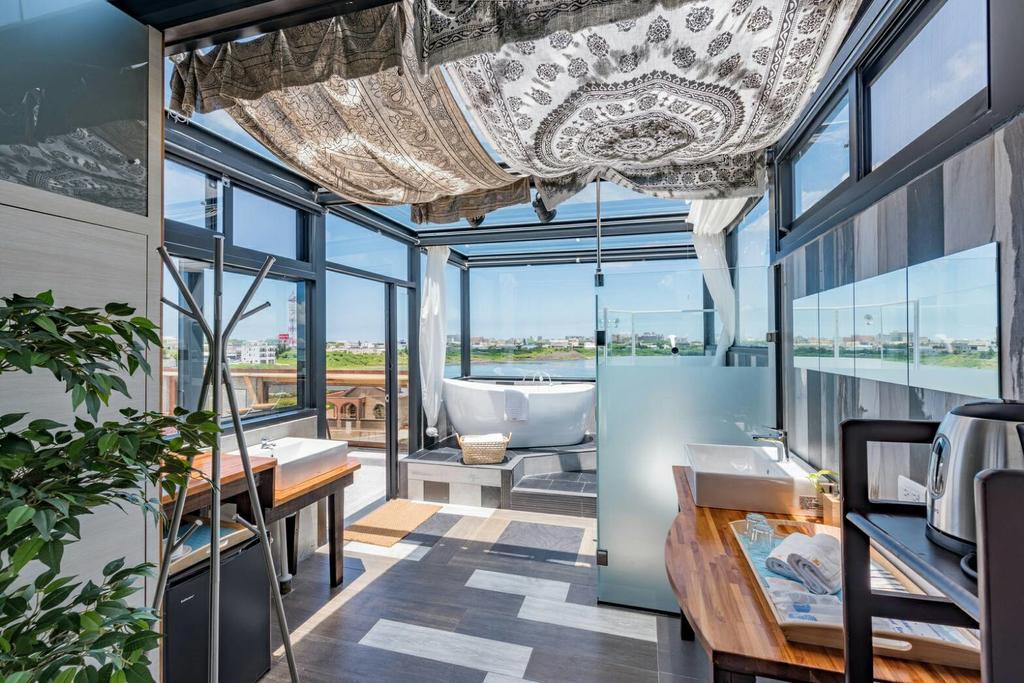 Malibu Oceanview Homestay Makung Kültér fotó